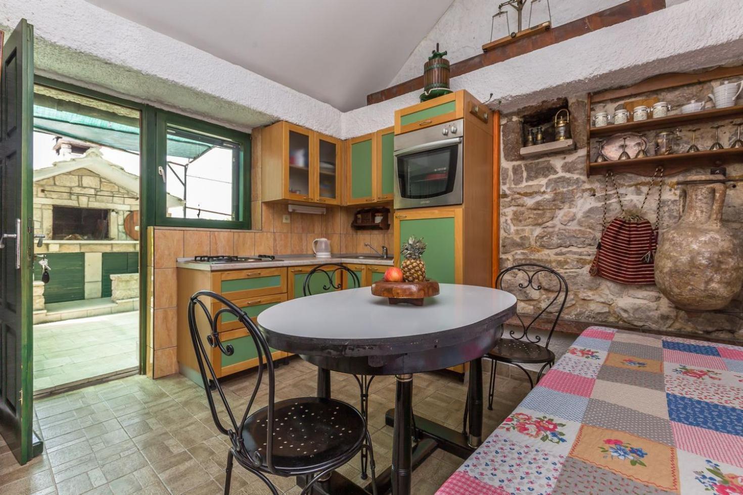 Vila Mini Stone House Omiš Exteriér fotografie